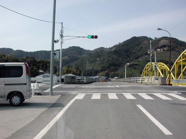 村に信号機がやって来た!